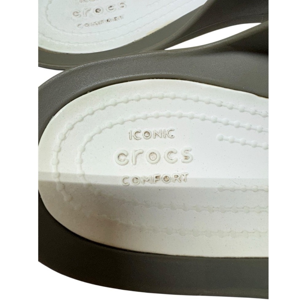 Crocs Swiftwater Sandals Size 11 Summer Beach Vacation Coastal - Picture 4 of 6
